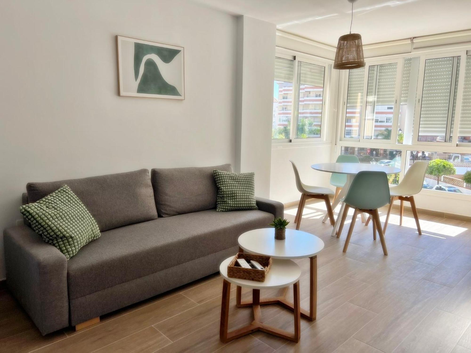 Nuevo Y Luminoso Estudio De Playa Con Piscina Apartment *